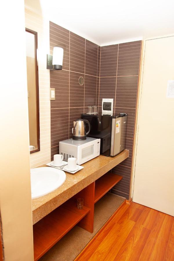 Holiday Suites Tacna Extérieur photo