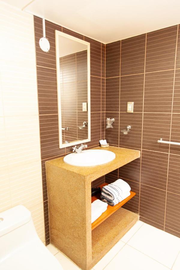 Holiday Suites Tacna Extérieur photo