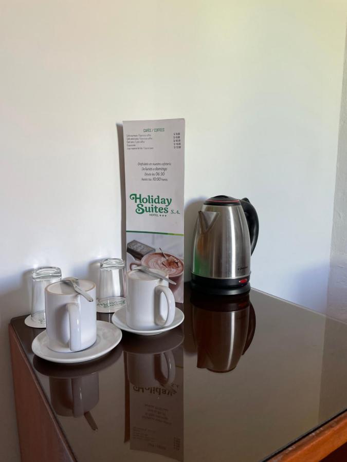 Holiday Suites Tacna Chambre photo