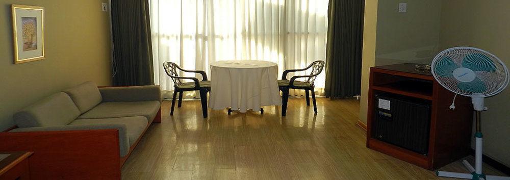 Holiday Suites Tacna Extérieur photo